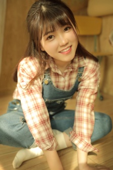 李彩宁